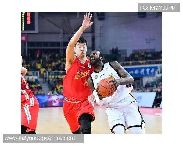 布朗上半场仅出场12分钟马祖拉强调均衡时间下半场表现出色