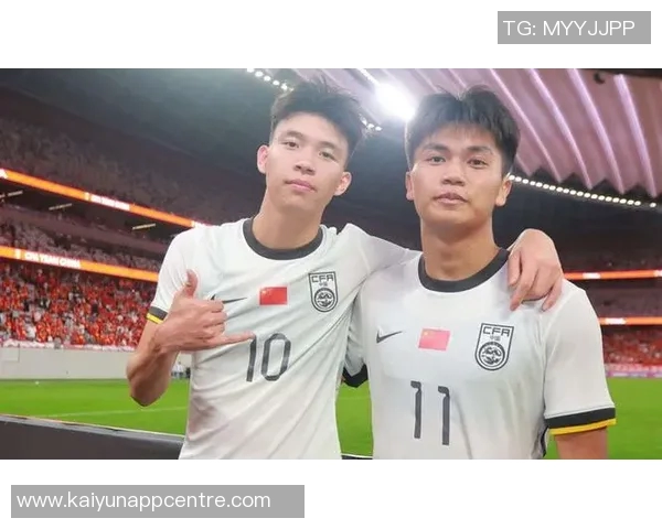 兄弟情深王钰栋赞蒯纪闻帅气互诉心声不再孤单